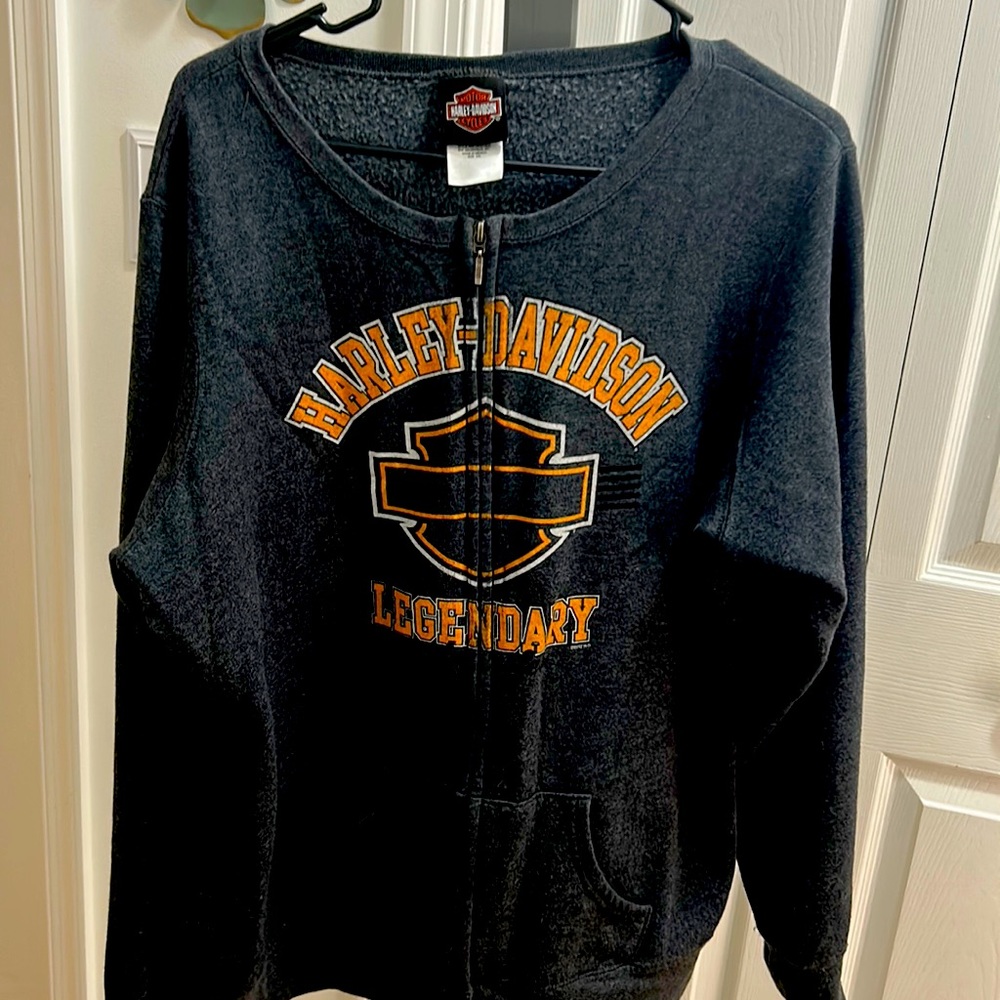 Women’s Harley Davison zip up jacket no hood Good used condition no stains/rips